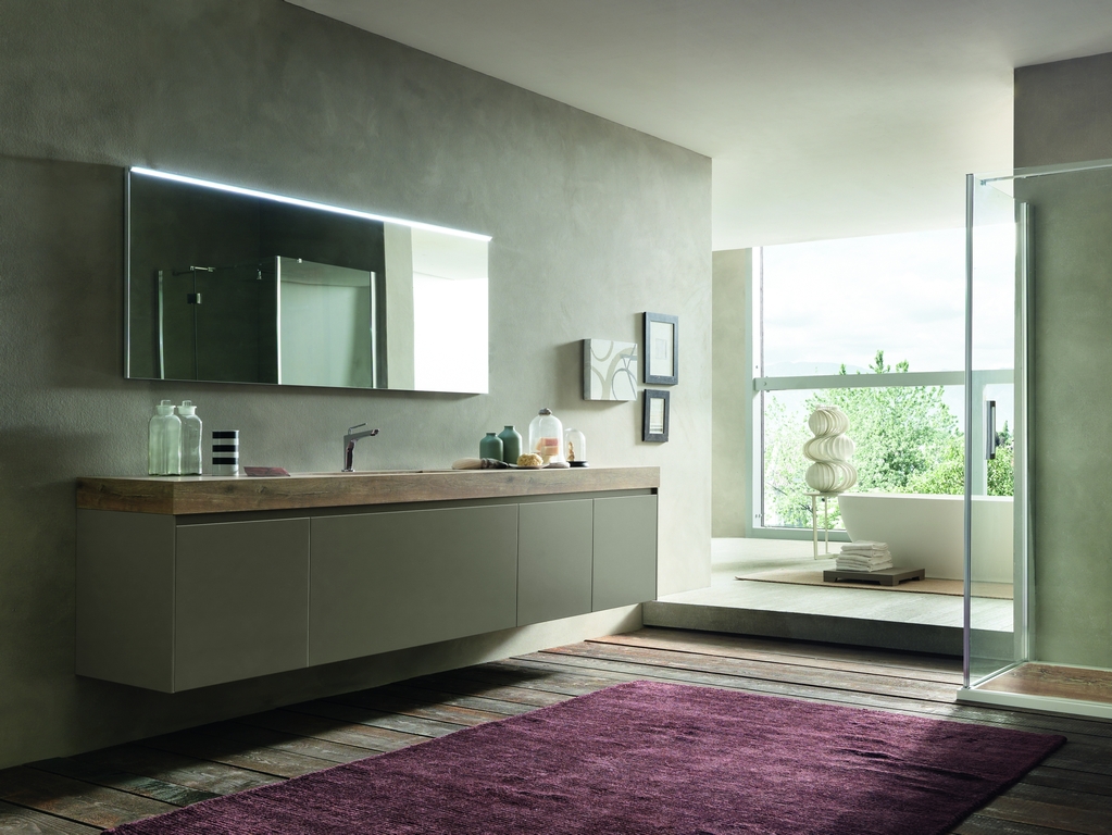 Coronese AD